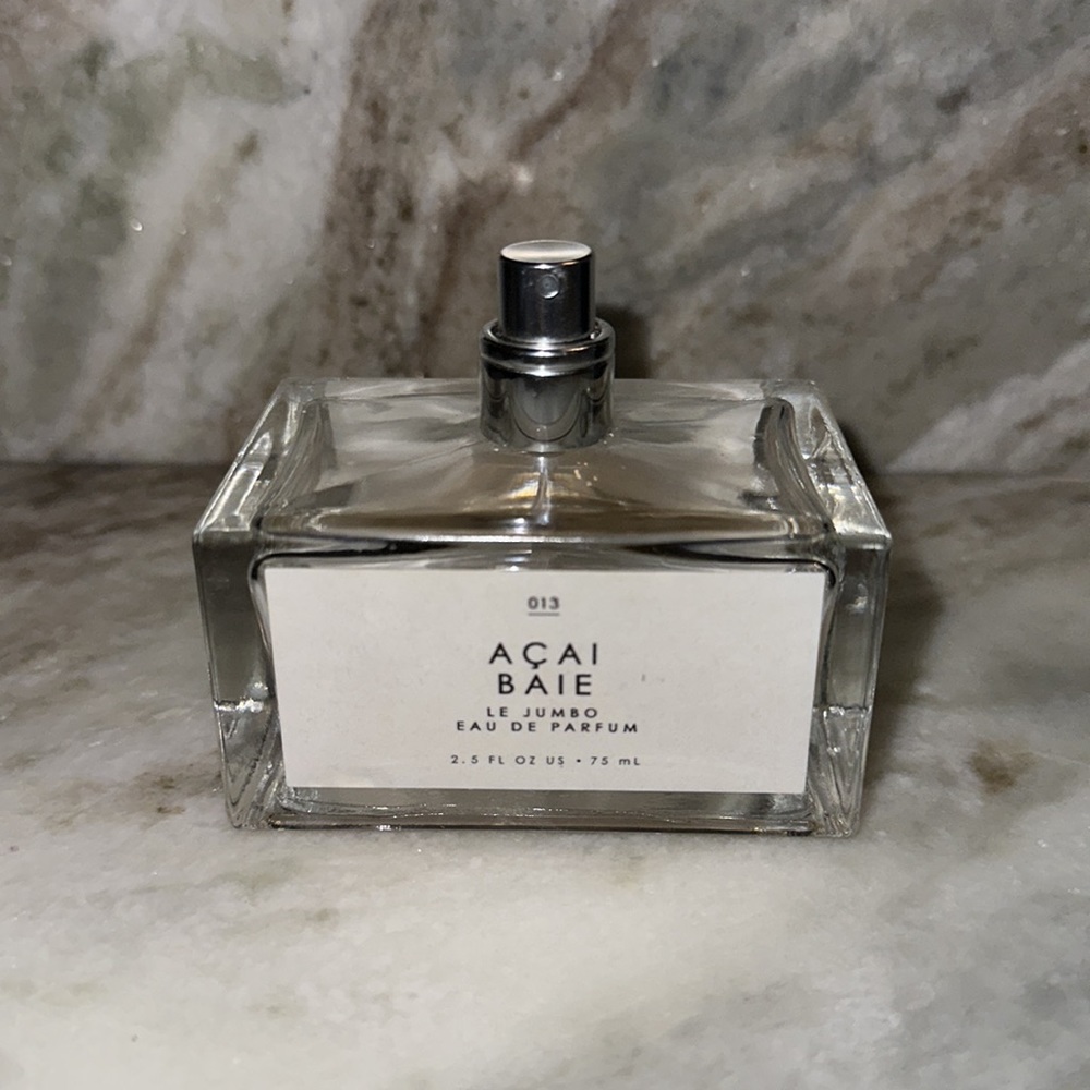 URBAN OUTFITTERS AÇAÍ BAIE PERFUME